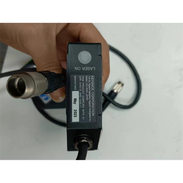 日本KEYENCE基恩士LK-G5000高精度CMOS激光位移傳感器感測頭LK-H080