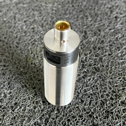 德國IFM易福門光電傳感器精巧型矩形設計O7E203